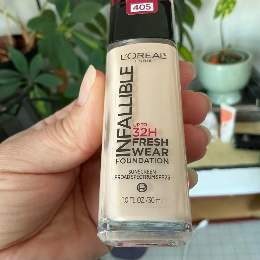 L'Oréal Infallible Fresh Wear Foundation Porcelain - 405 SPF -25 Up To 32H